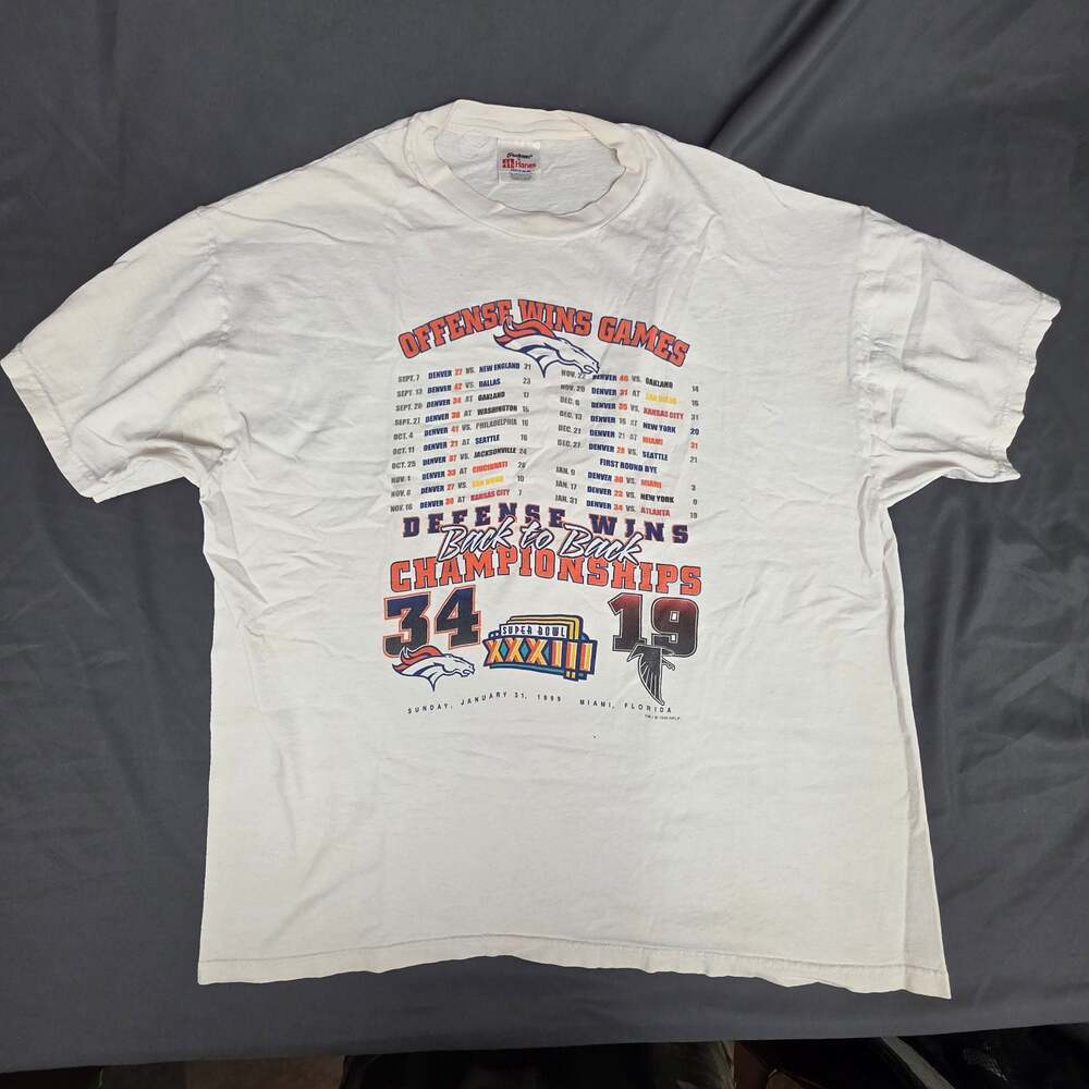 Vtg 99 Denver Broncos Back to Back Super Bowl XXXIII Champions Schedule T-Shirt
